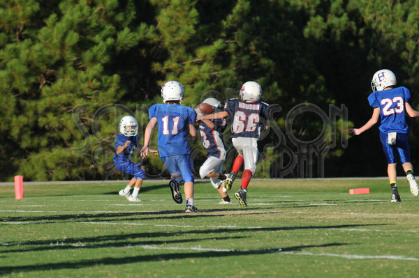 9-29 WA vs. HA PW 029.JPG - SCRIVENER D300